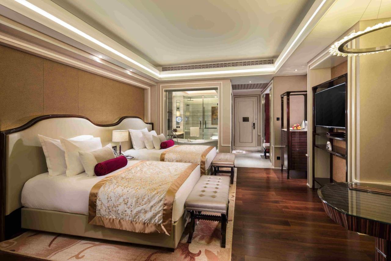Grand Bay Hotel Beijing Jinpoluo Екстериор снимка