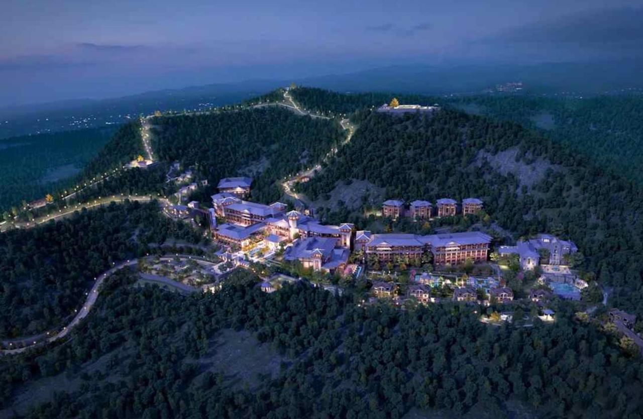 Grand Bay Hotel Beijing Jinpoluo Екстериор снимка