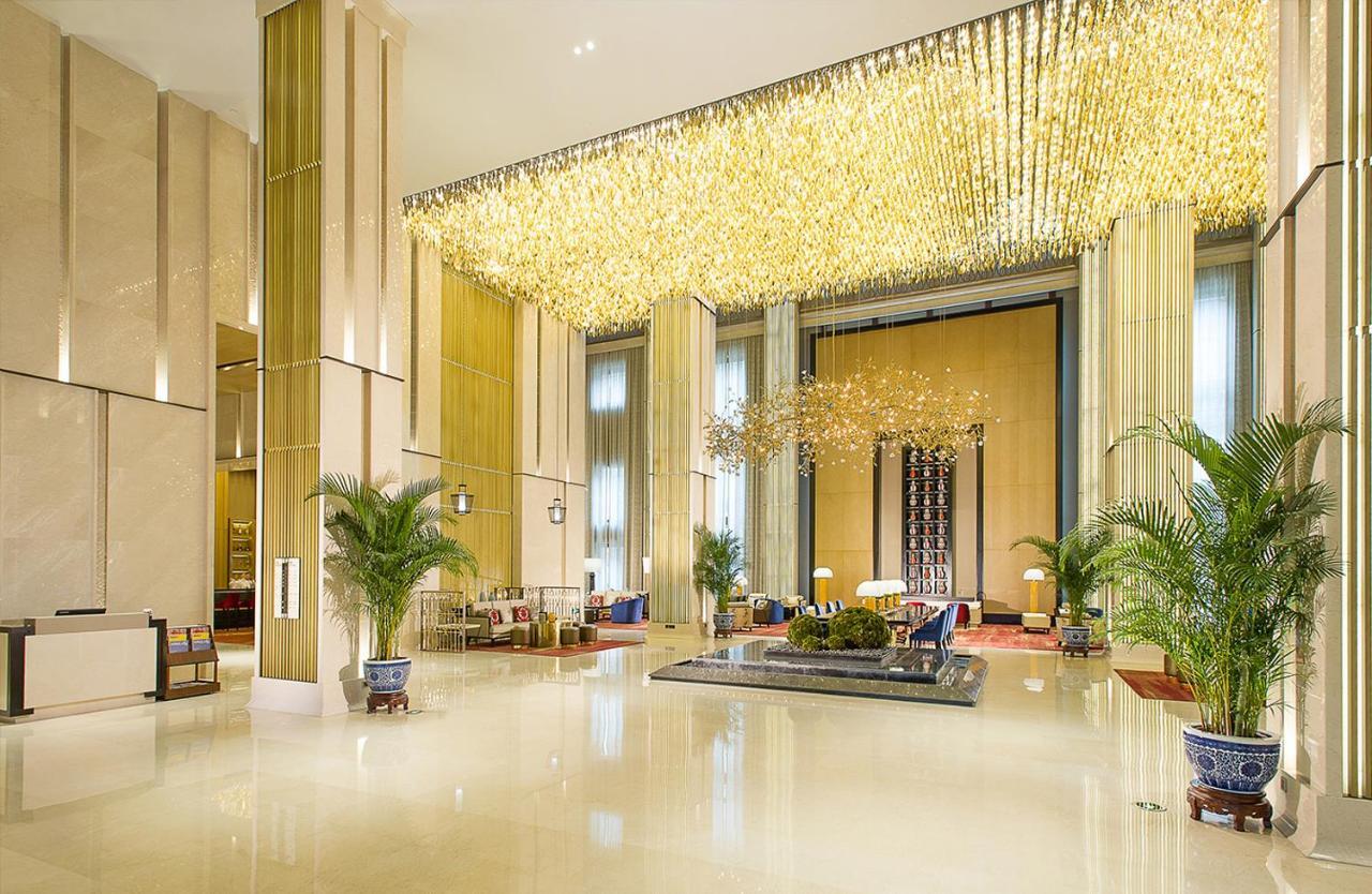 Grand Bay Hotel Beijing Jinpoluo Екстериор снимка