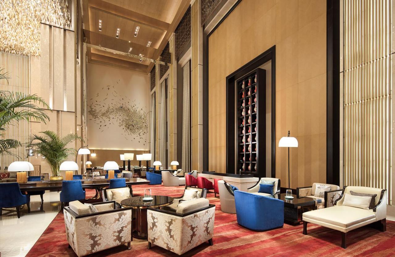 Grand Bay Hotel Beijing Jinpoluo Екстериор снимка