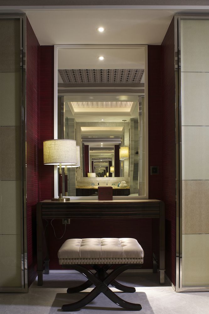 Grand Bay Hotel Beijing Jinpoluo Екстериор снимка