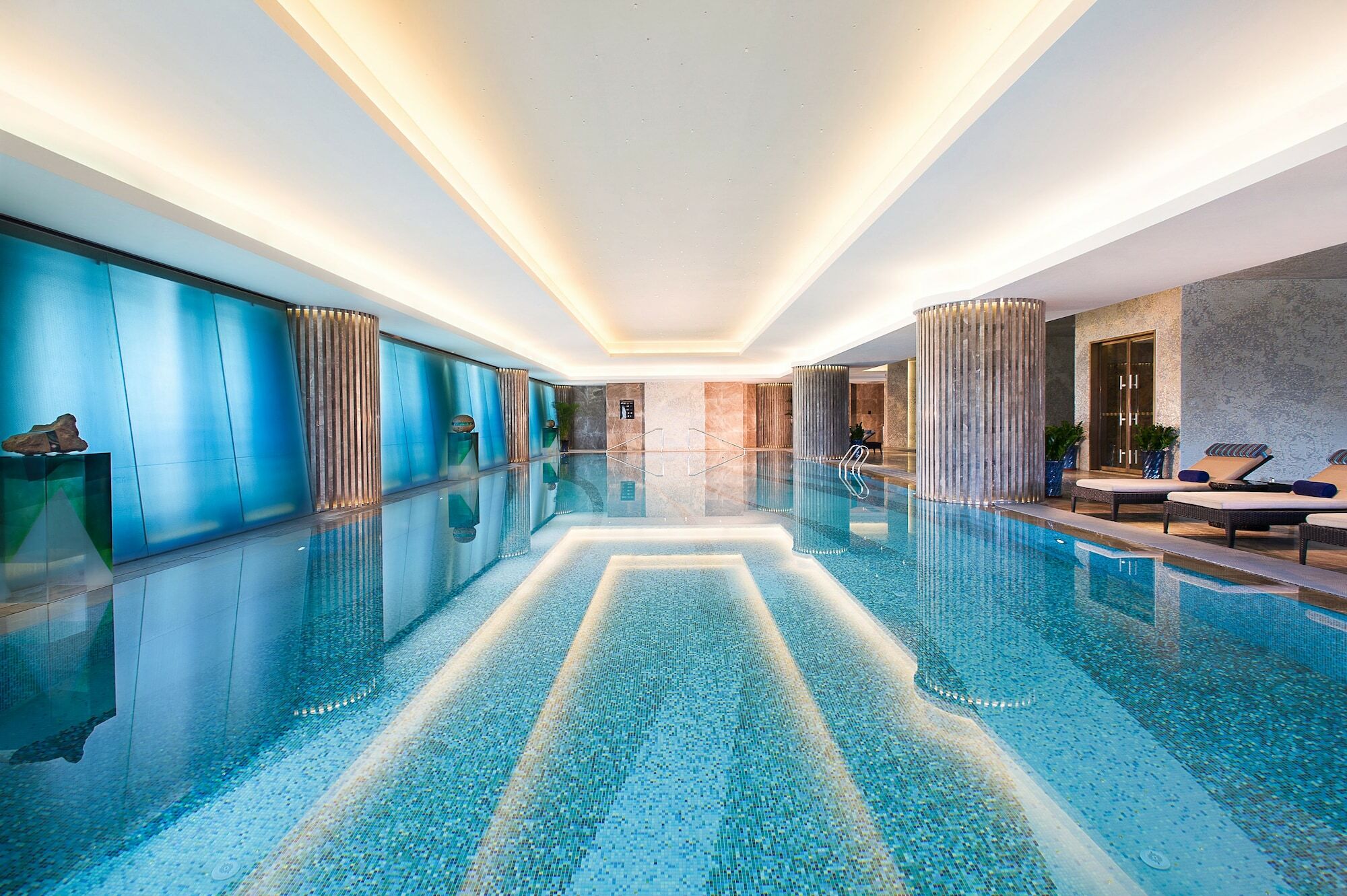 Grand Bay Hotel Beijing Jinpoluo Екстериор снимка